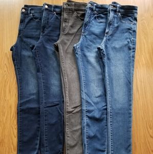 BUNDLE of 5 pairs Express Luxe Comfort Knit Skinny Jeans Size 6 Regular